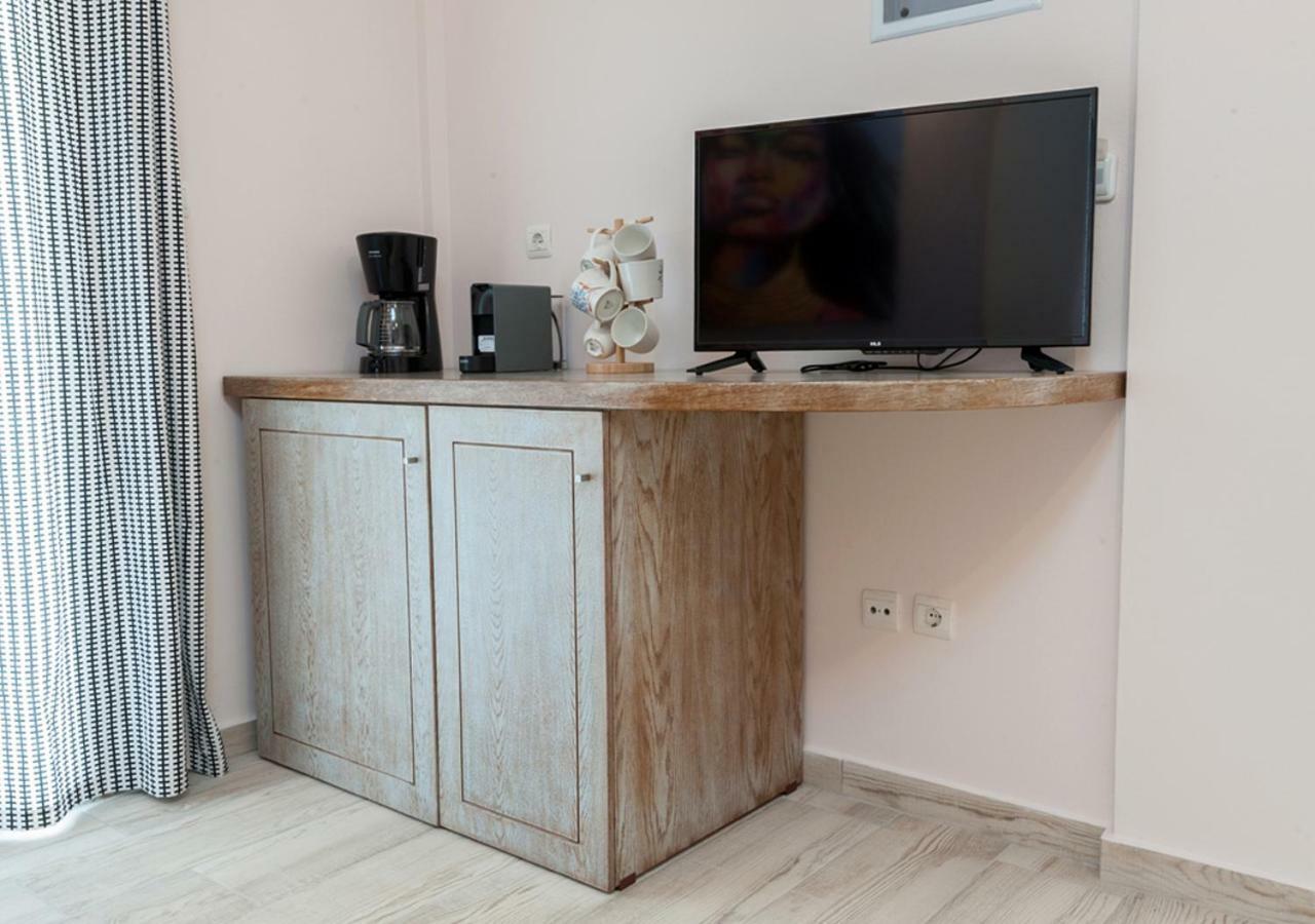 Iliovasilema Aparthotel Plati  Ngoại thất bức ảnh