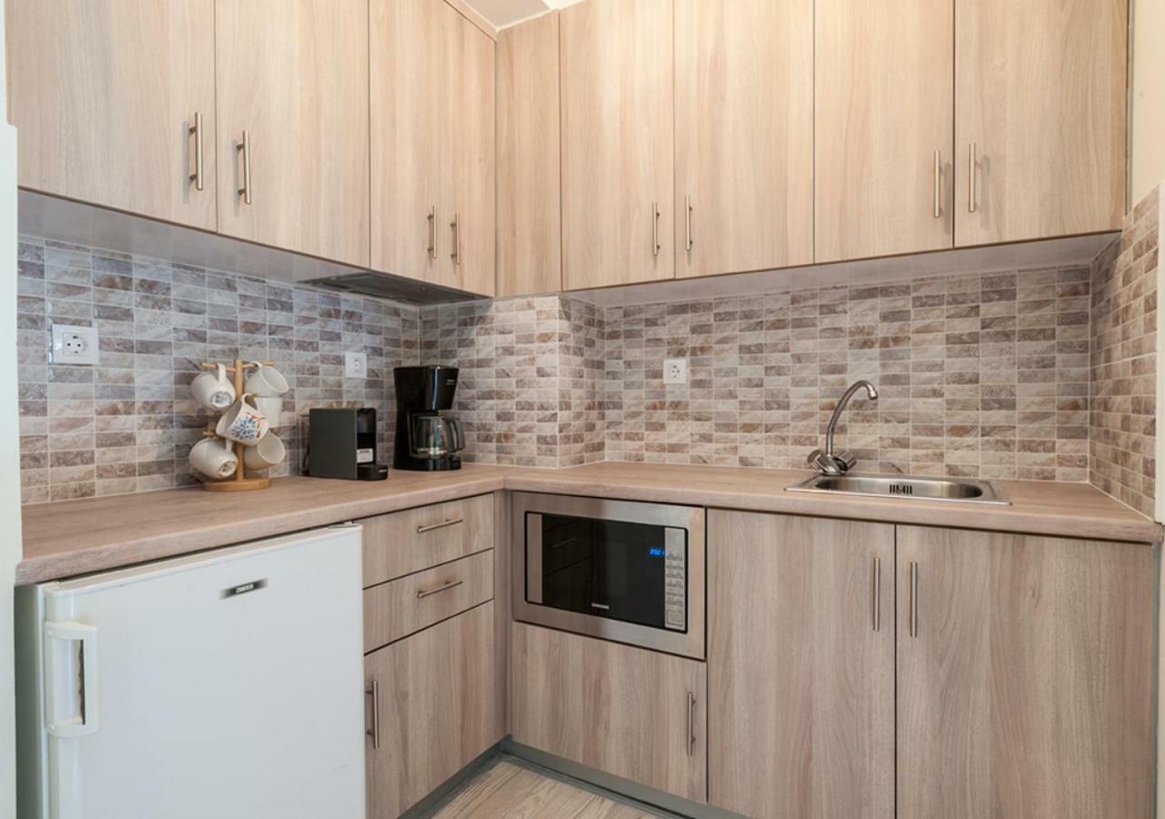 Iliovasilema Aparthotel Plati  Ngoại thất bức ảnh