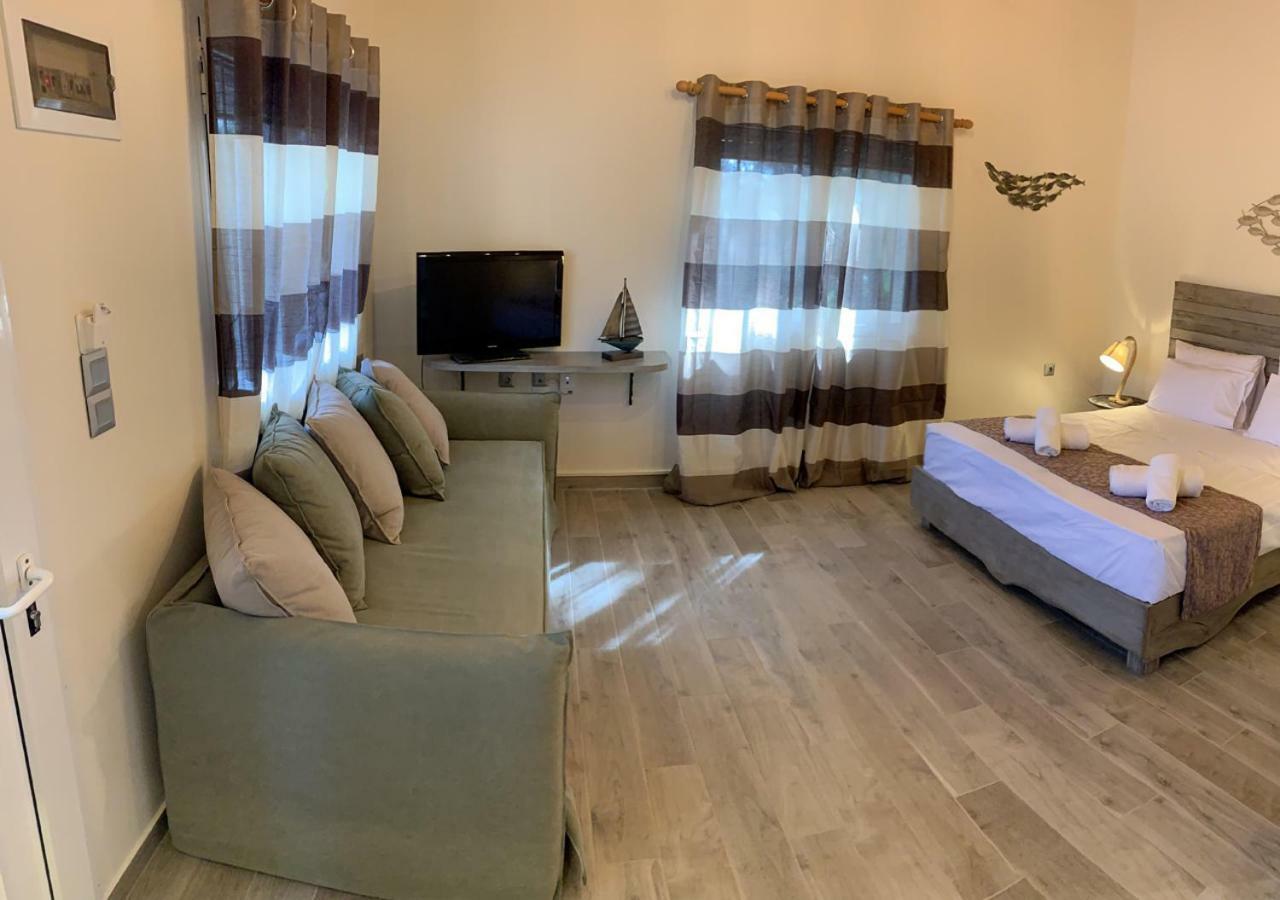 Iliovasilema Aparthotel Plati  Ngoại thất bức ảnh